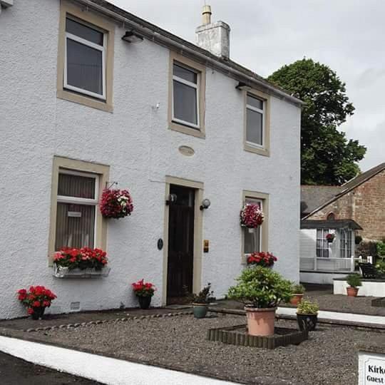 Kirkcroft Guest House เกรทนา ภายนอก รูปภาพ